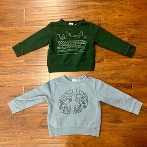 Two baby GAP sweatshirt 4T